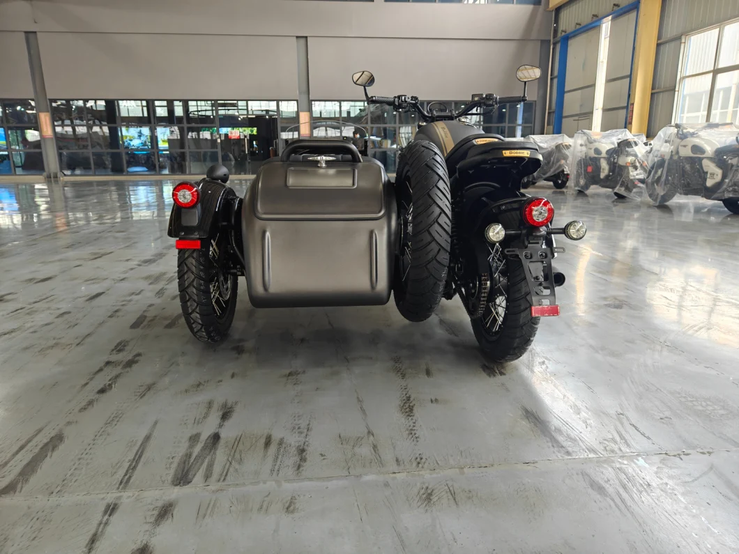 EEC/ECE "Changjiang" 700cc Twin-Cylinder Water-Cooled Engine Right Rudder Side Tricycle/Left Sidecar Sidecar